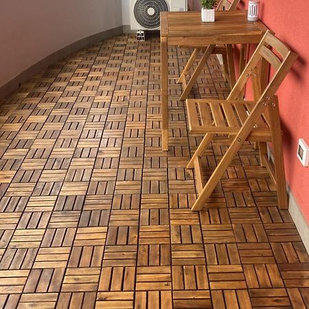 モンファルコーネRed Houseアパートメント エクステリア 写真